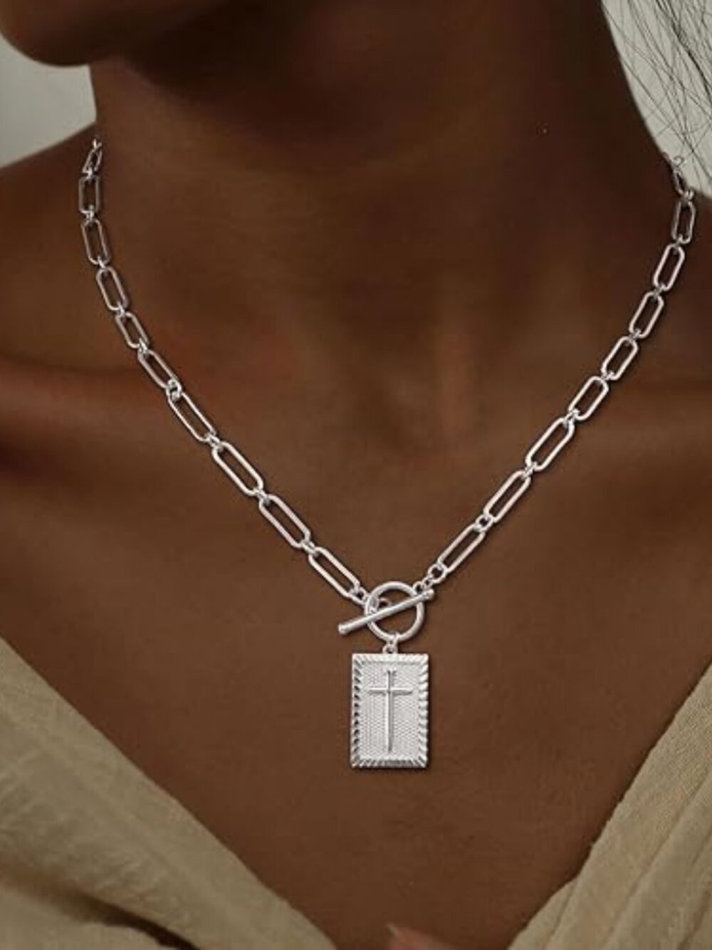 Trendy Women’s Cross Necklace – Dainty 14K Gold Plated Paperclip Chain